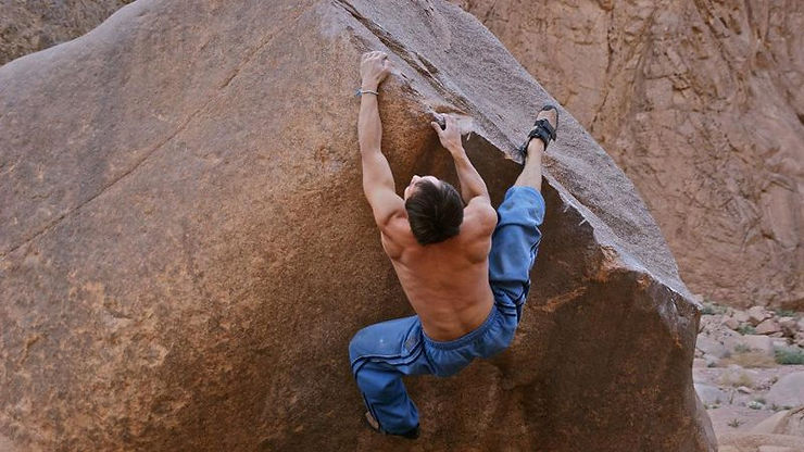 bouldering in egypt. 7 Extreme Adventure Experiences in Egypt for Adrenaline Junkies