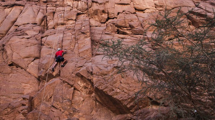rock climbing in egypt. 7 Extreme Adventure Experiences in Egypt for Adrenaline Junkies