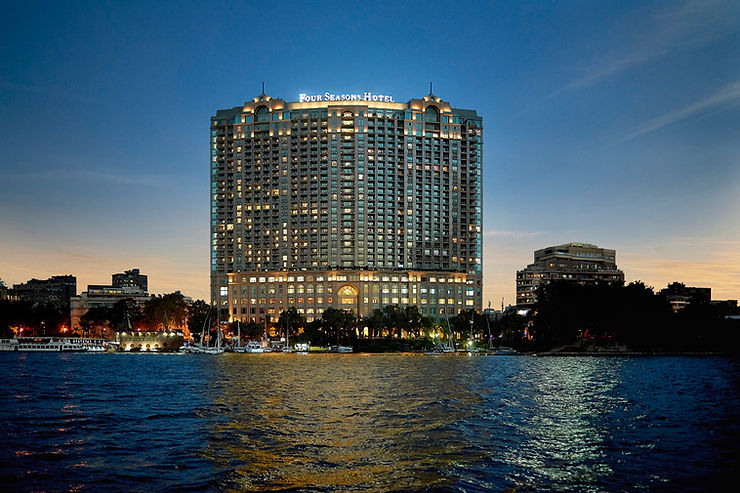 Four Seasons Nile Plaza in Garden City. Best hotels in Cairo Egypt